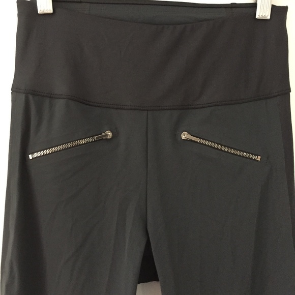 ADAY Throw It Higher Leggings - Picture 5 of 14